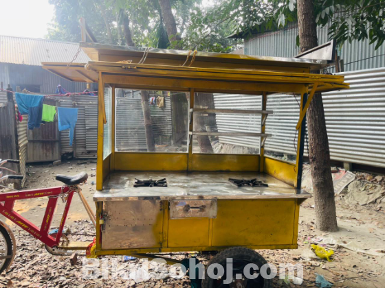 ফুড কার্ট বিক্রি হবে! ৩'x৫ fit ' সাইজের কার্ট।